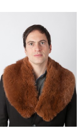 Possum fur collar